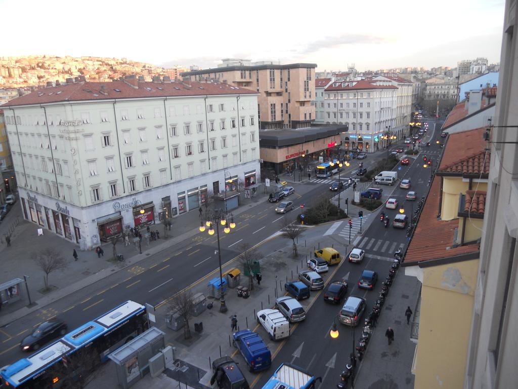 B&B International Triest Exterior foto